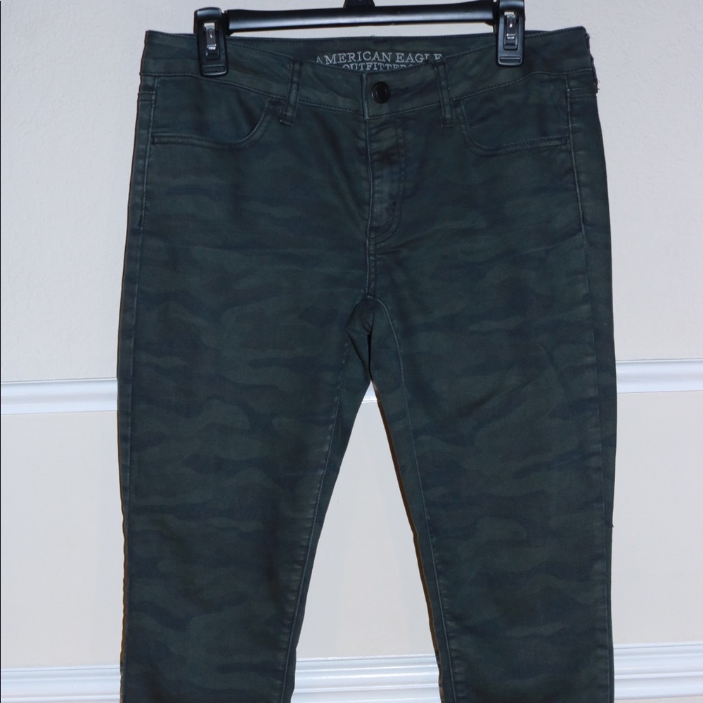🌵AMERICAN EAGLE Women’s Camouflage Pant 8